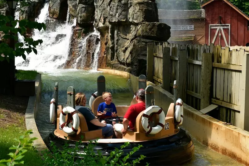 water ride at Dollywood theme park