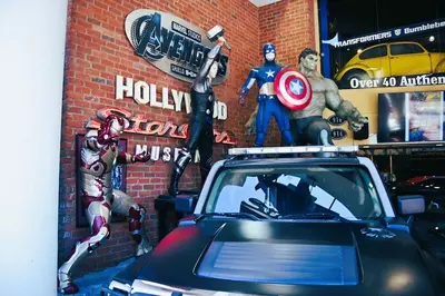hollywood star cars museum in downtown gatlinburg