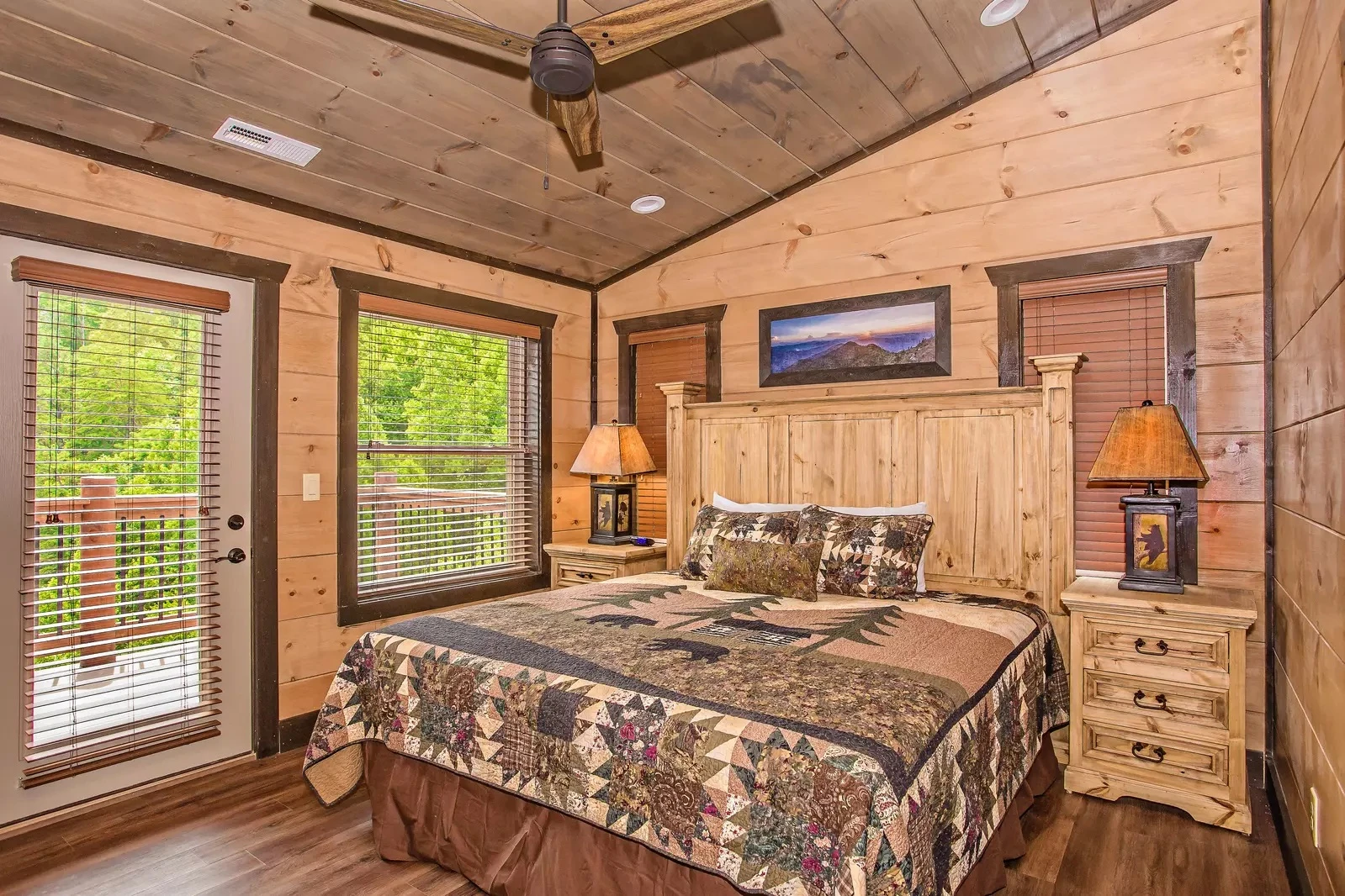 large cabin in the smokies