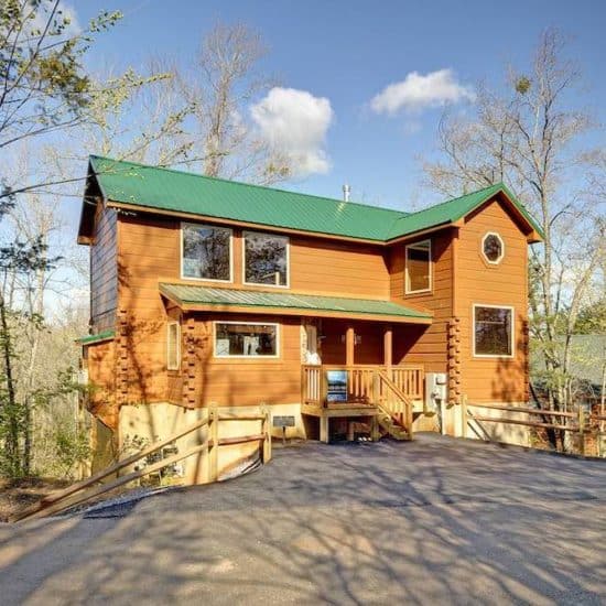 group cabin rental in Pigeon Forge